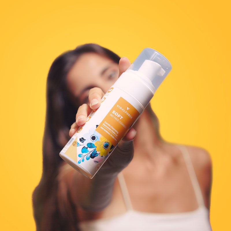 SOFT. Facial Cleanser and Makeup Remover for Combination or Oily Skin - 4