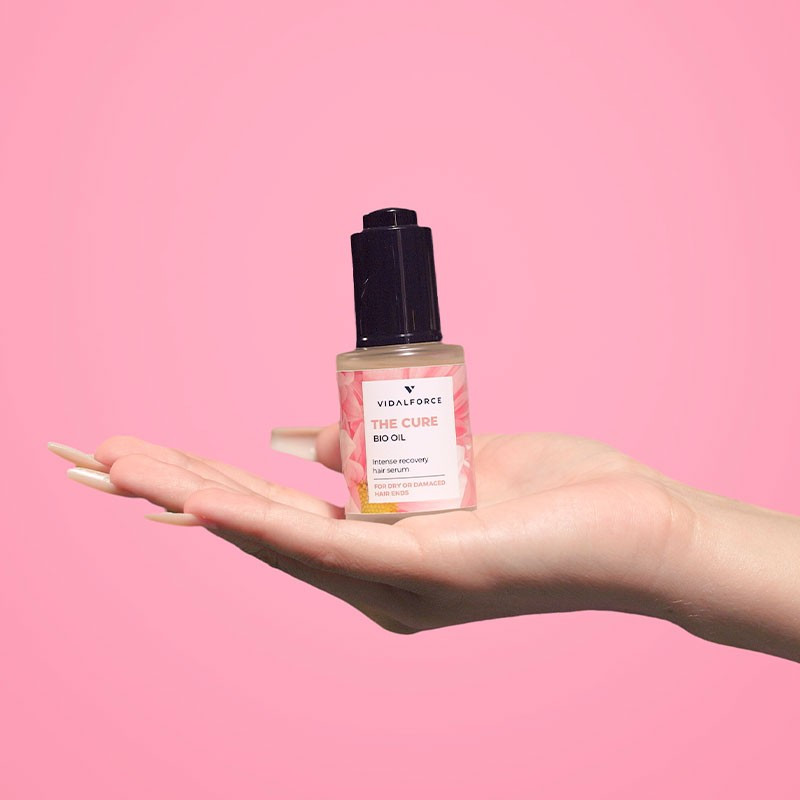 THE CURE Oil. Serum Capilar Reparador Intensivo, Anti-Frizz y Protector Térmico - 2